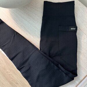 EVLV Storm Seamless Leggings